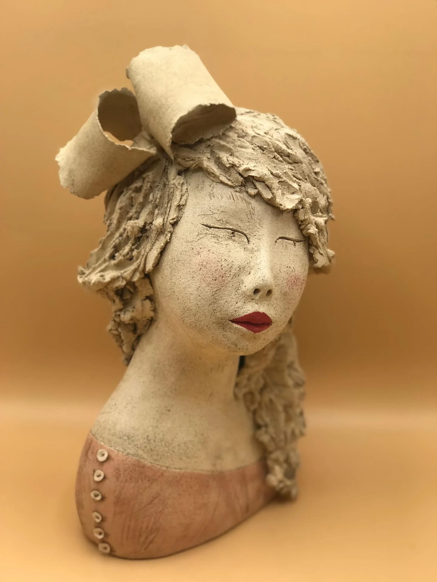 Monique - Terre cuite engobée